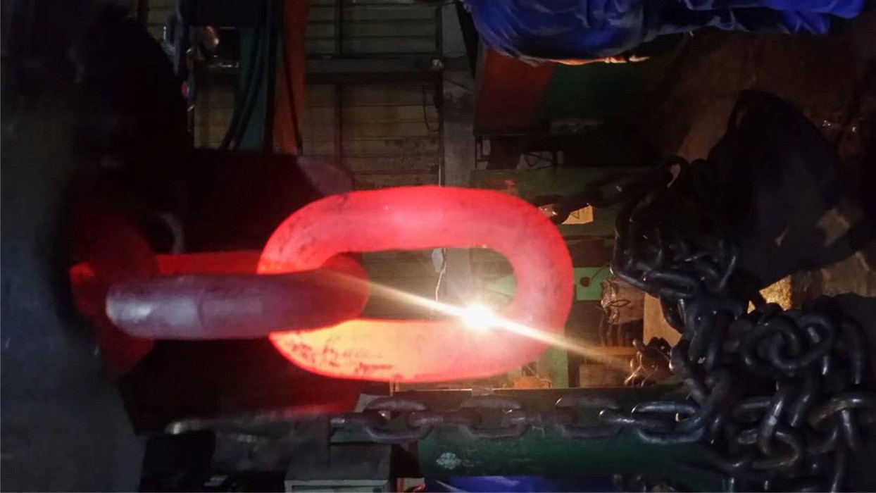链条加工现场 (2)